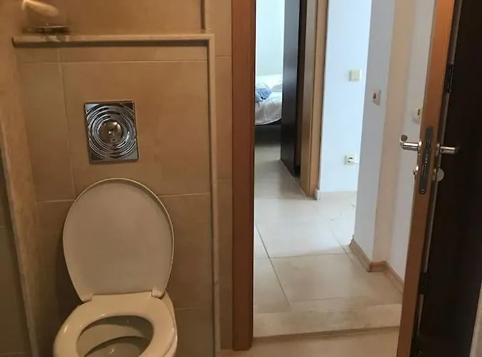 Sun Village Villa 6 * ビャラ