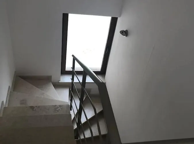 Sun Village Villa 6 * ビャラ